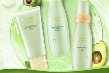 化妆品微商城要这样做才能留住客户
